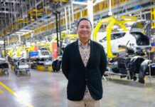 Ekonom Indonesia Menilai VinFast Berhasil Mendorong ASEAN Memasuki Era Baru Inovasi Teknologi, Melampaui Citra Lamanya Sebagai Basis Manufaktur Berbiaya Rendah