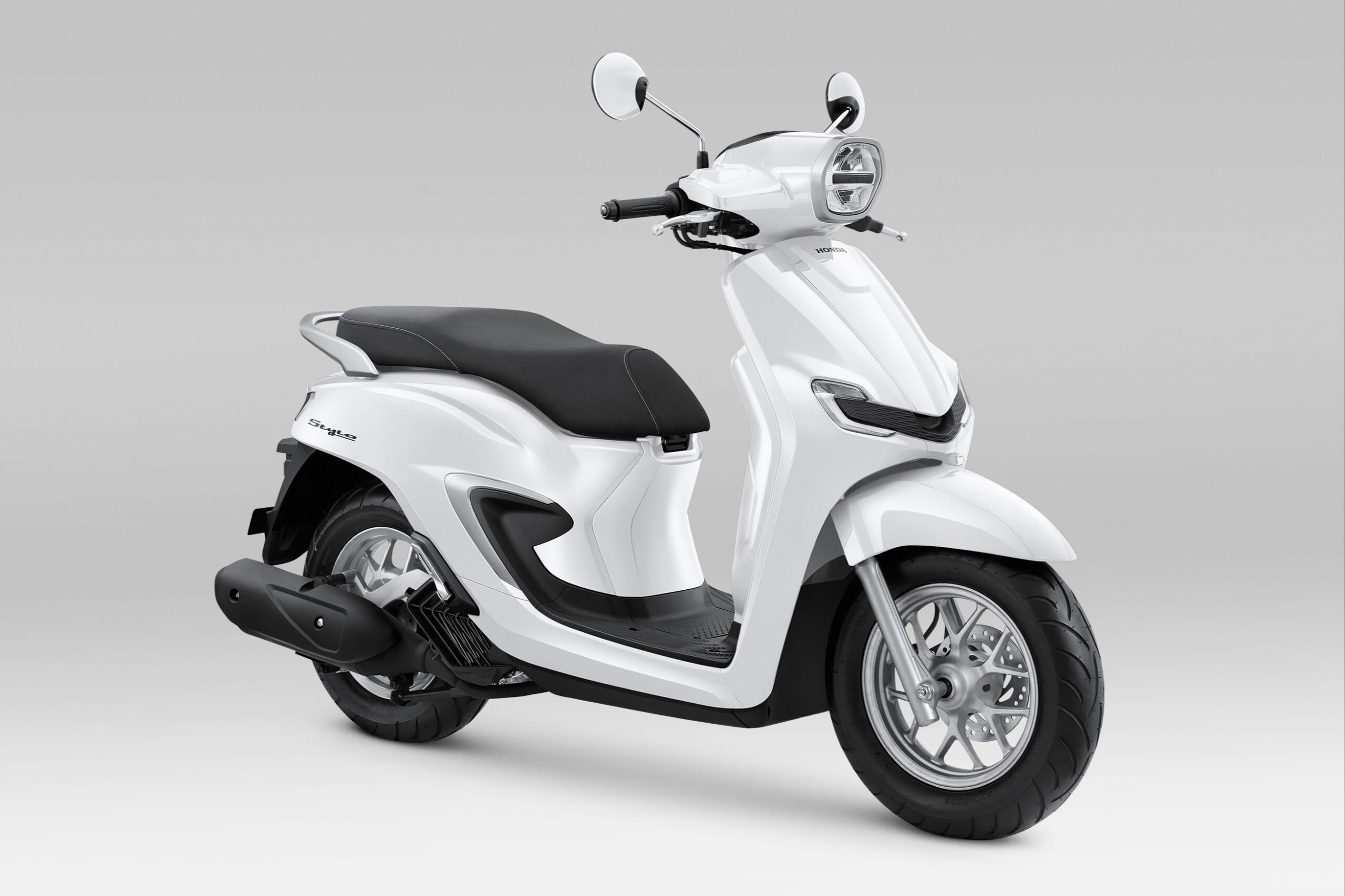 Warna Honda stylo