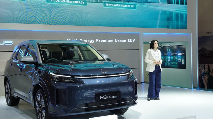 DFSK umumkan harga E5 Plus di GIIAS 2026