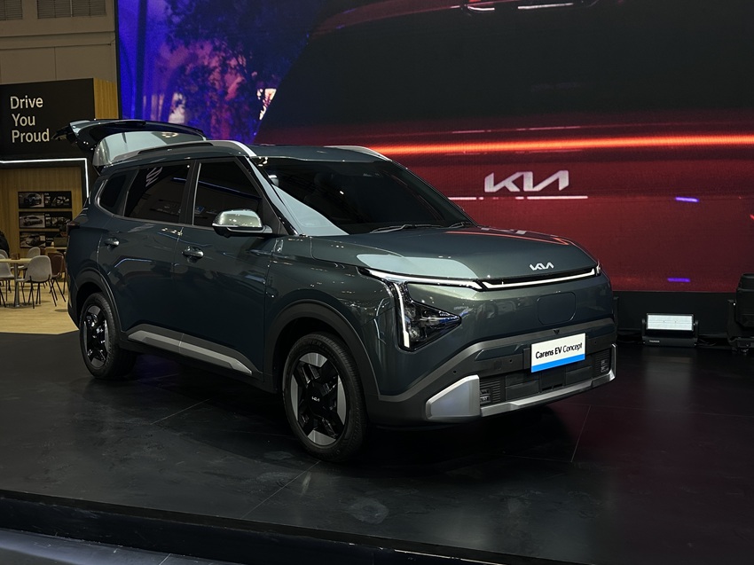 Kia perlihatkan Carens EV Concept di GIIAS 2026