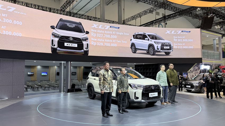 Suzuki memperkenalkan pembaruan XL7 di GIIAS 2026