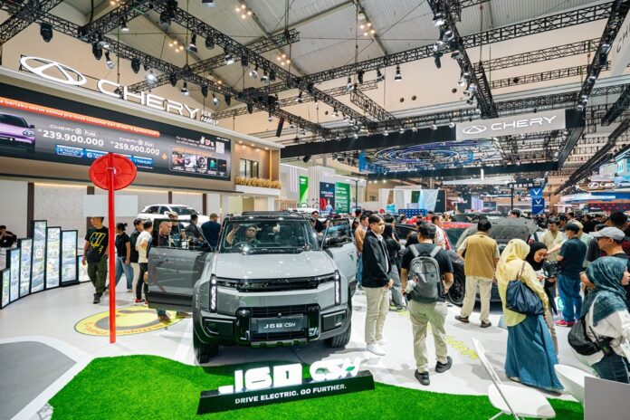 Suasana booth Chery di GIIAS 2026